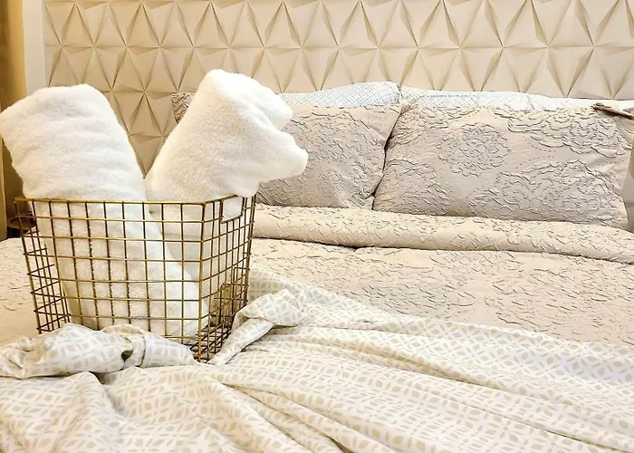 Maxx's * Manila