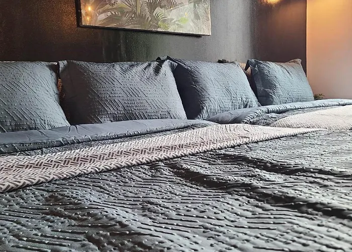Maxx's Aparthotel *